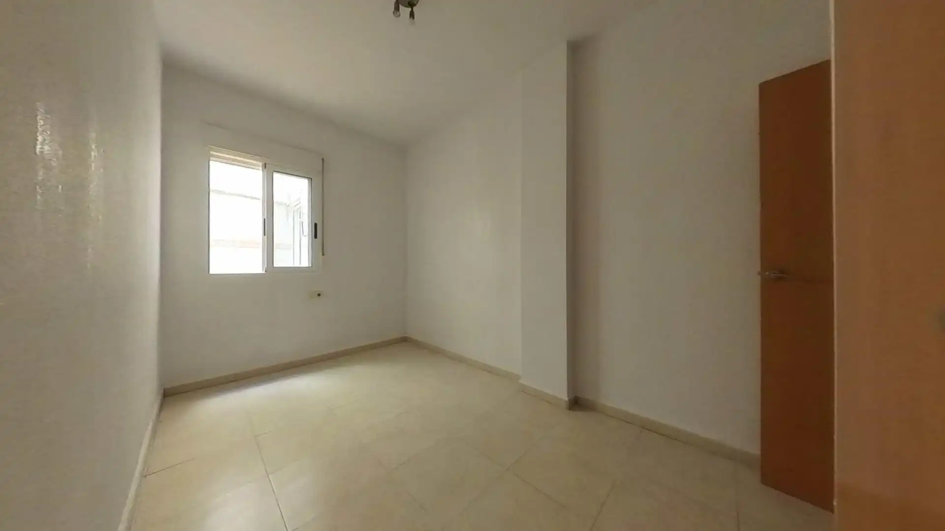 Schlafzimmer von Erdgeschoss zum Verkauf in Murcia