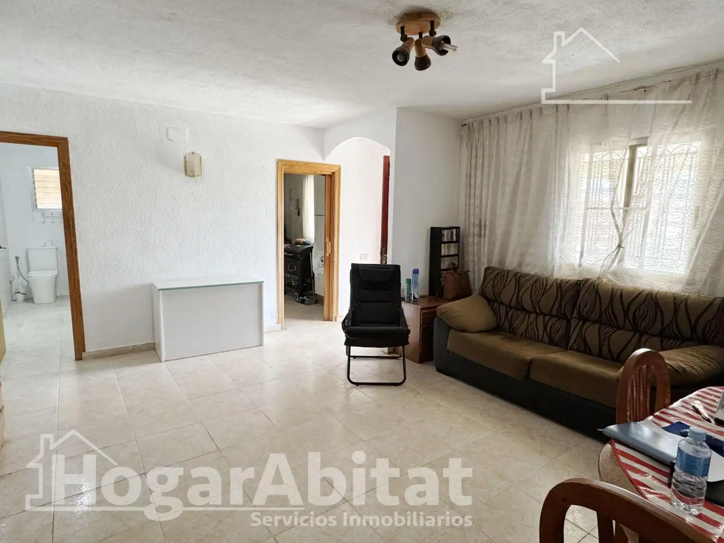 Sala d'estar de Casa o xalet en venda en L'Alcora amb Jardí privat, Terrassa i Traster