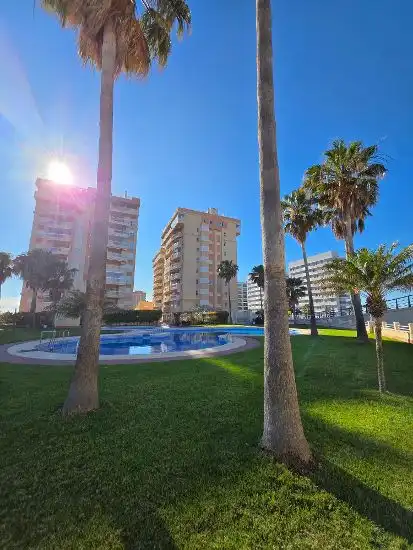 Vista exterior de Apartamento en venta en La Manga del Mar Menor con Terraza, Amueblado y Balcón