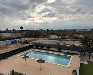 Piscina de Pis en venda en  Murcia Capital amb Aire condicionat, Calefacció i Jardí privat