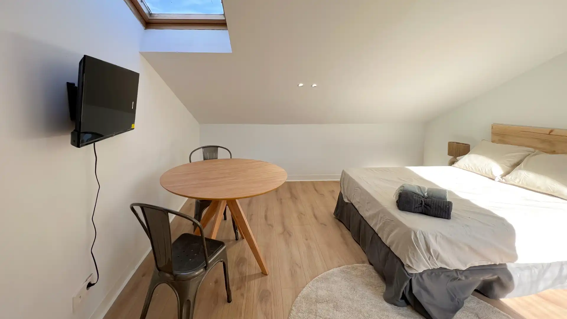Schlafzimmer von Haus oder Chalet zur untervermieten in Madrid mit Klimaanlage, Heizung und Privatgarten