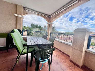 Bungalow con piscina in vendita a Calle del rio nervion