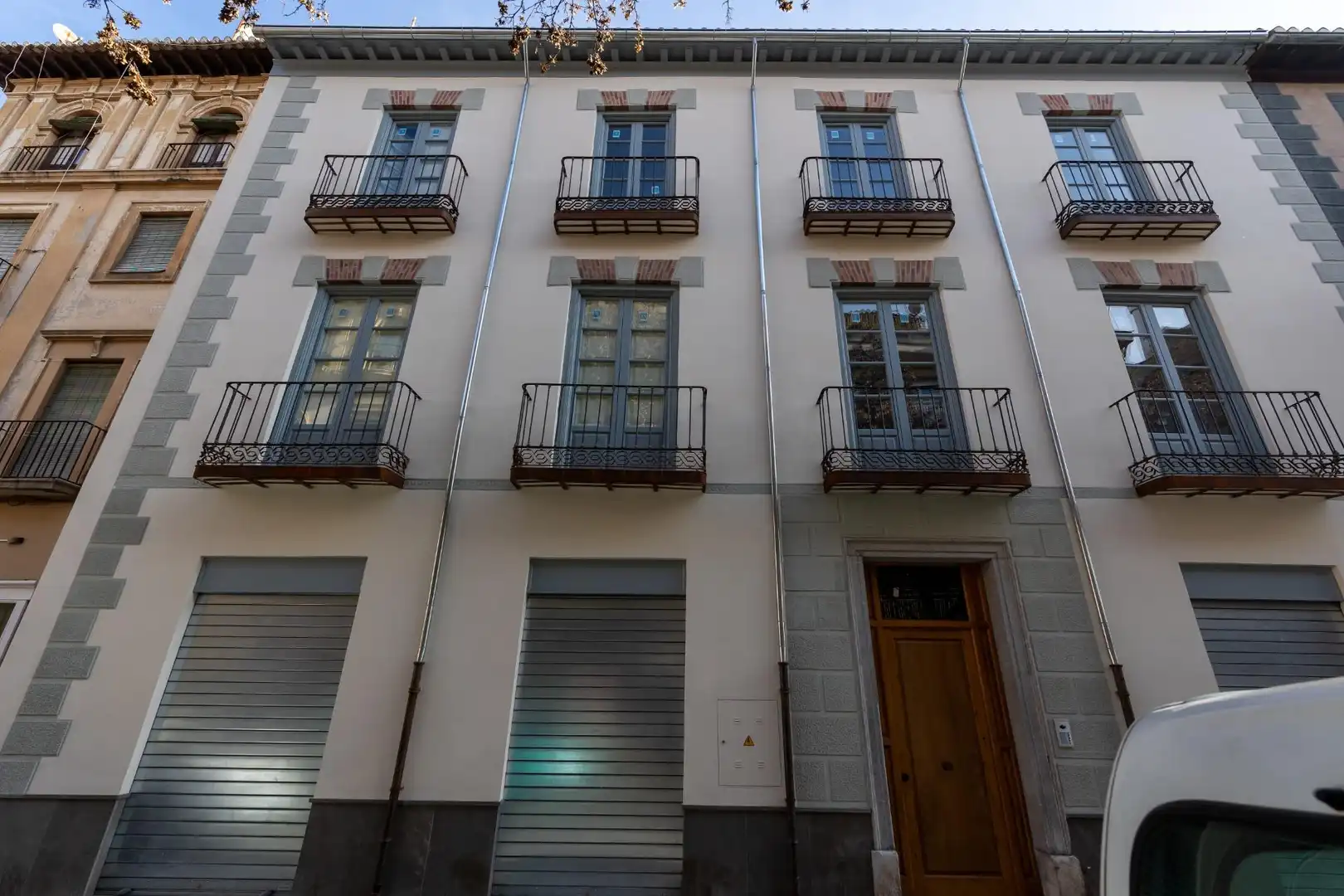 Exterior view of Commercial properties for rent in Granada