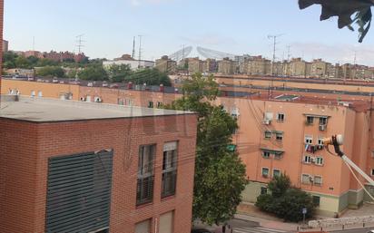 Exterior view of Flat for sale in  Madrid Capital  with Terrace