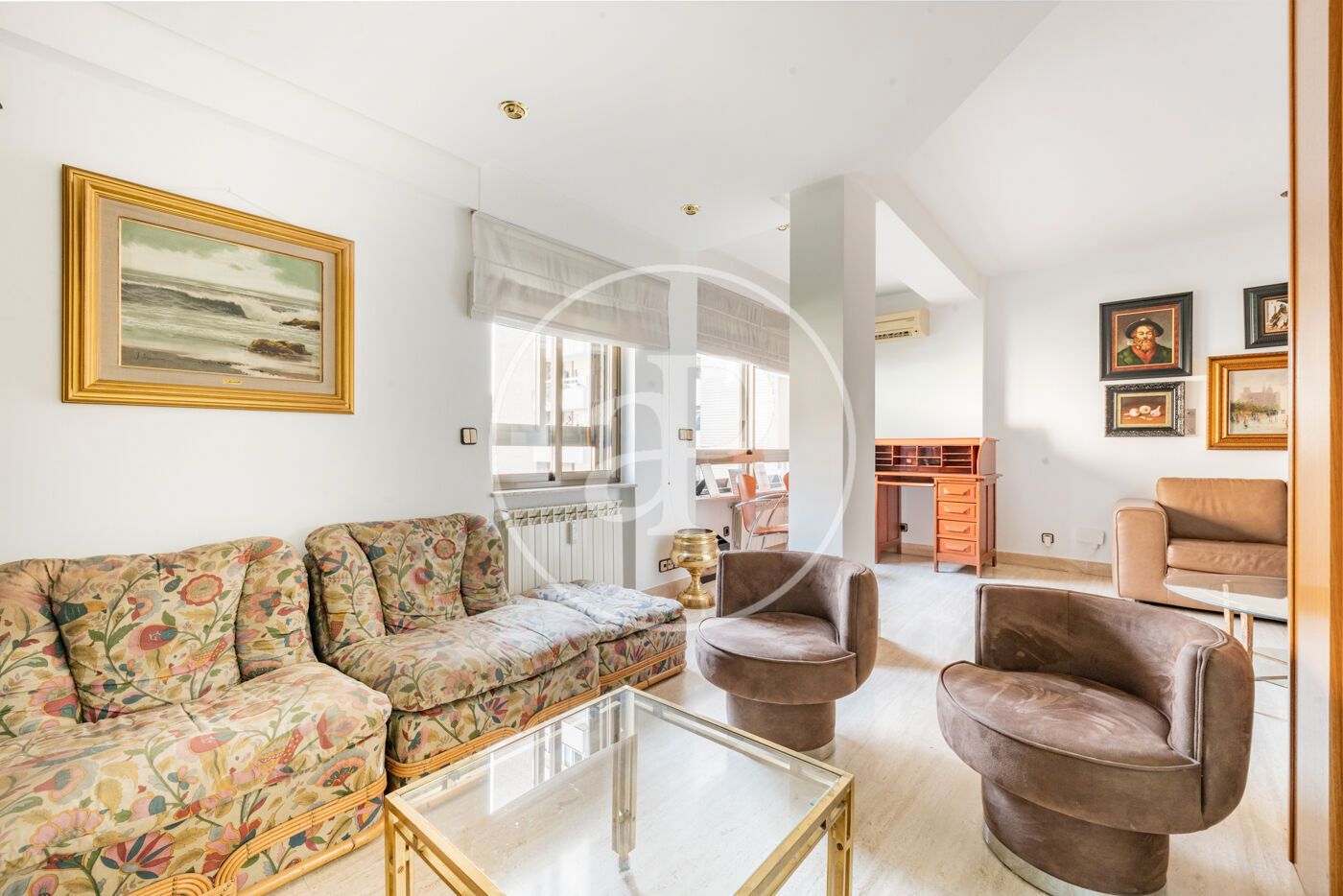 Sala d'estar de Pis en venda en  Madrid Capital amb Aire condicionat, Calefacció i Traster