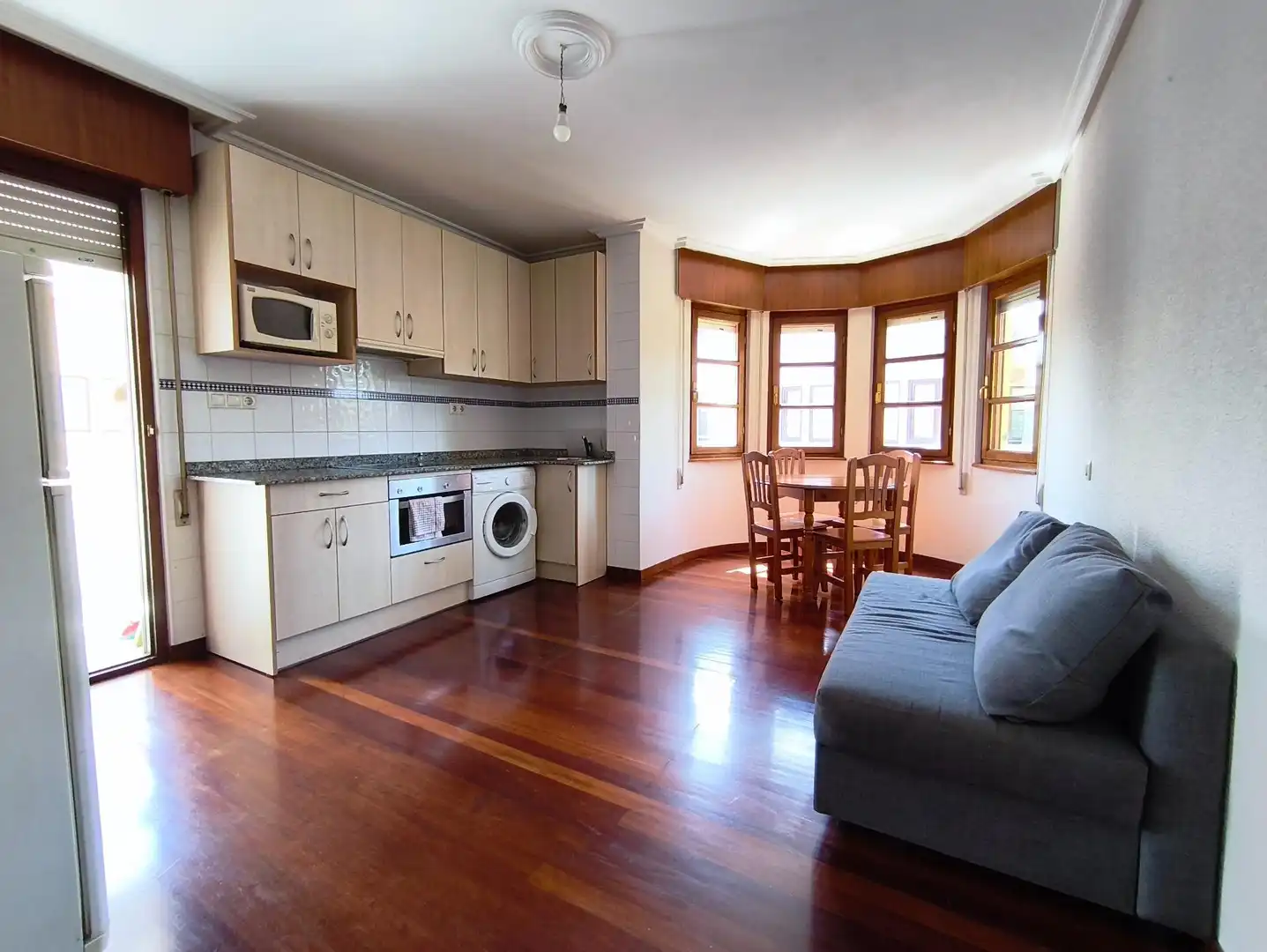 Cocina de Casa adosada en venta en Castañeda con Calefacción, Jardín privado y Terraza
