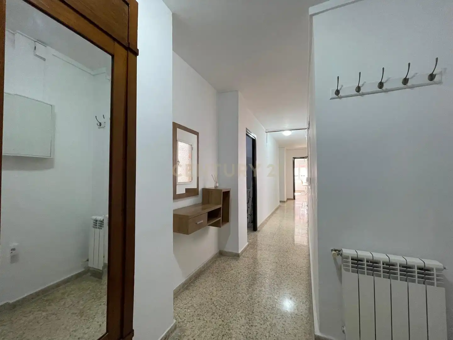 Piso de alquiler en Granada con Lavadora, Microondas y TV