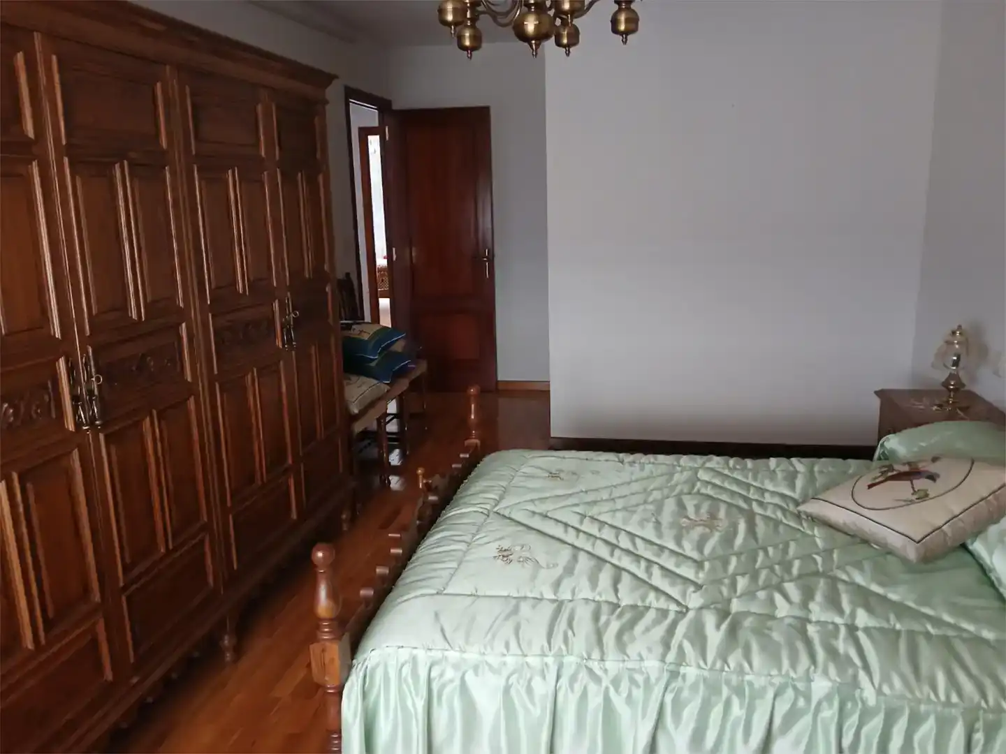 Habitación de Piso en venta en Riaño con Parquet, Trastero y Amueblado