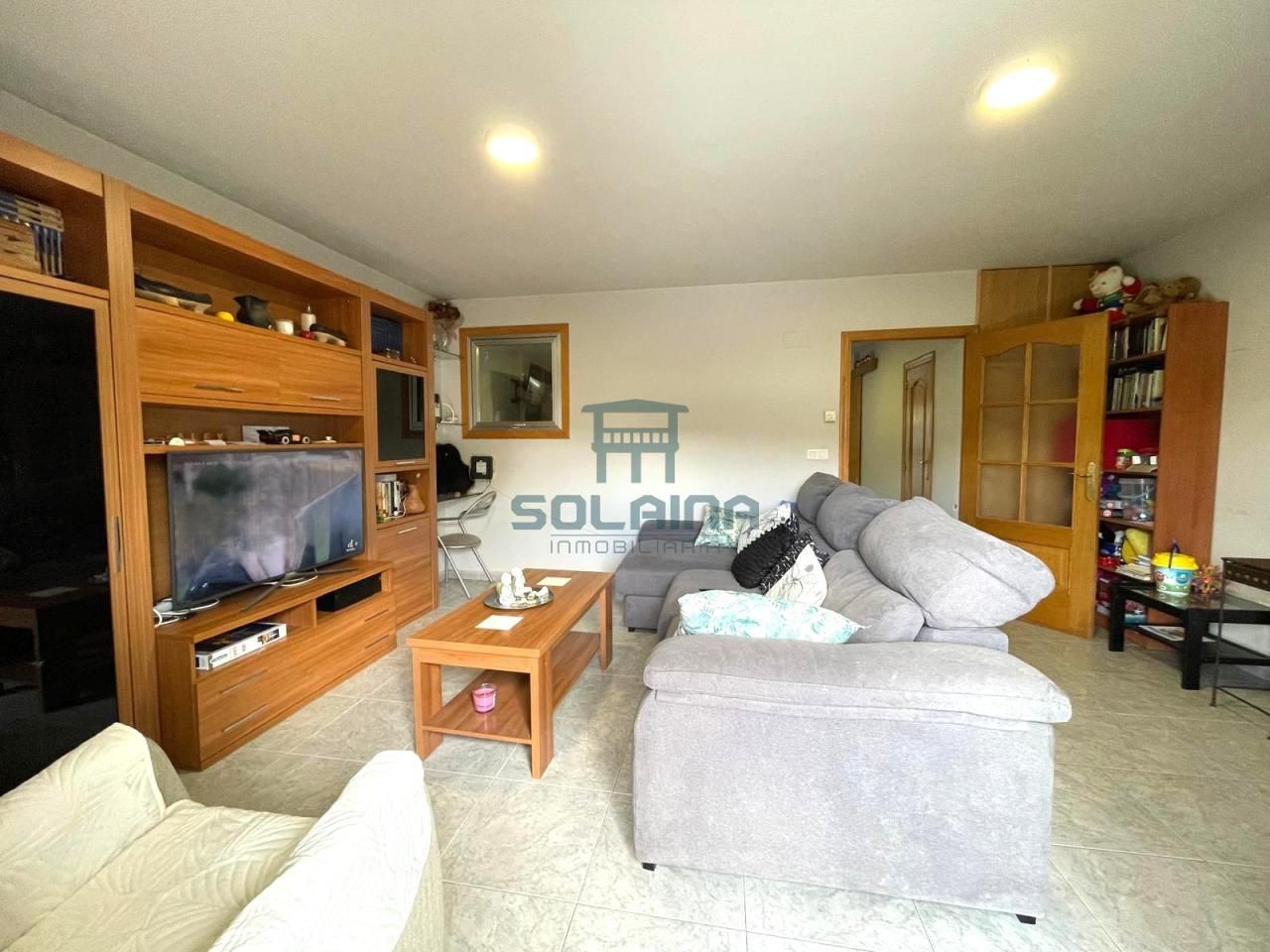 Living room of Single-family semi-detached for sale in A Arnoia  with Heating, Private garden and Parquet flooring