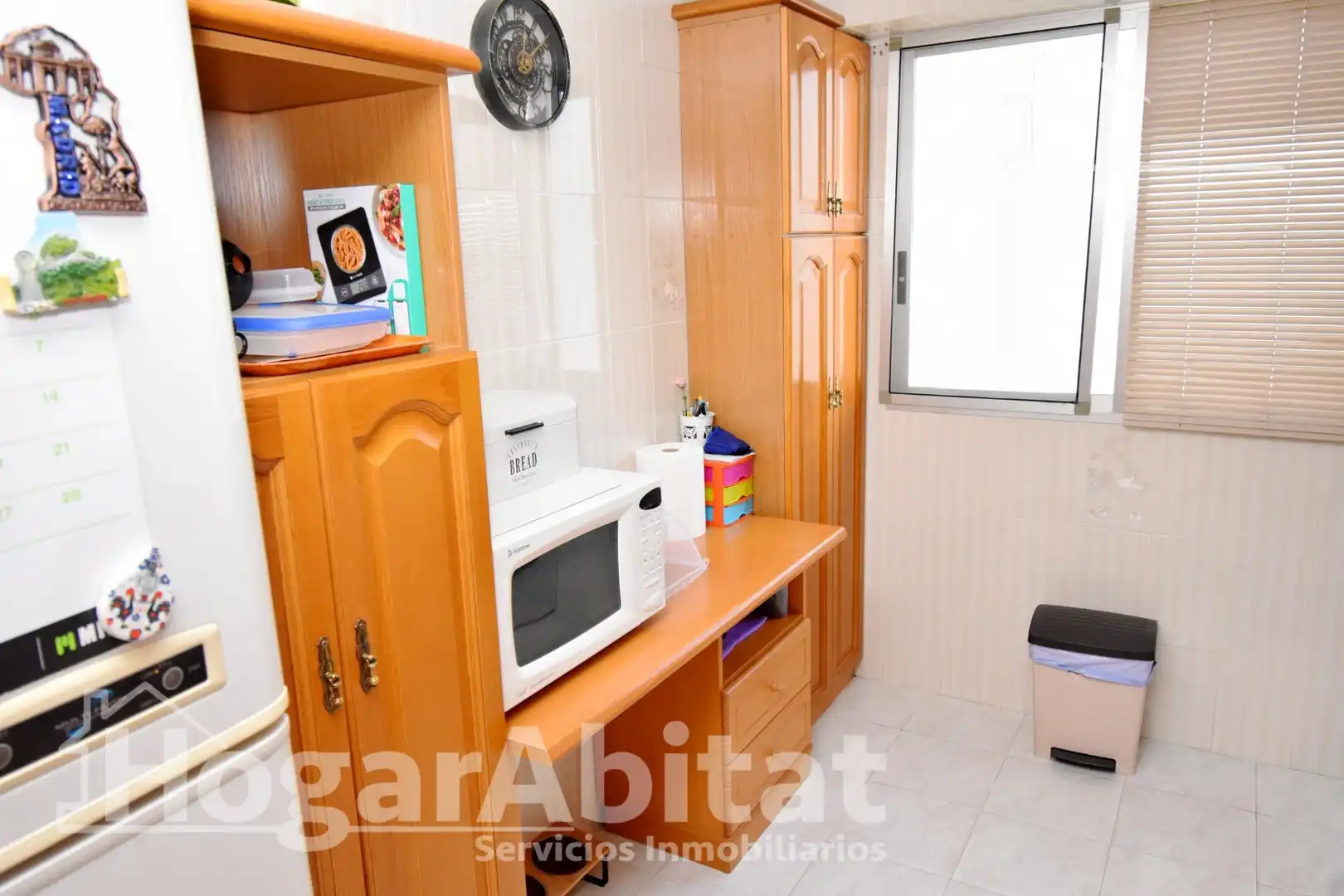 Küche von Wohnung zum Verkauf in Alzira mit Klimaanlage und Balkon