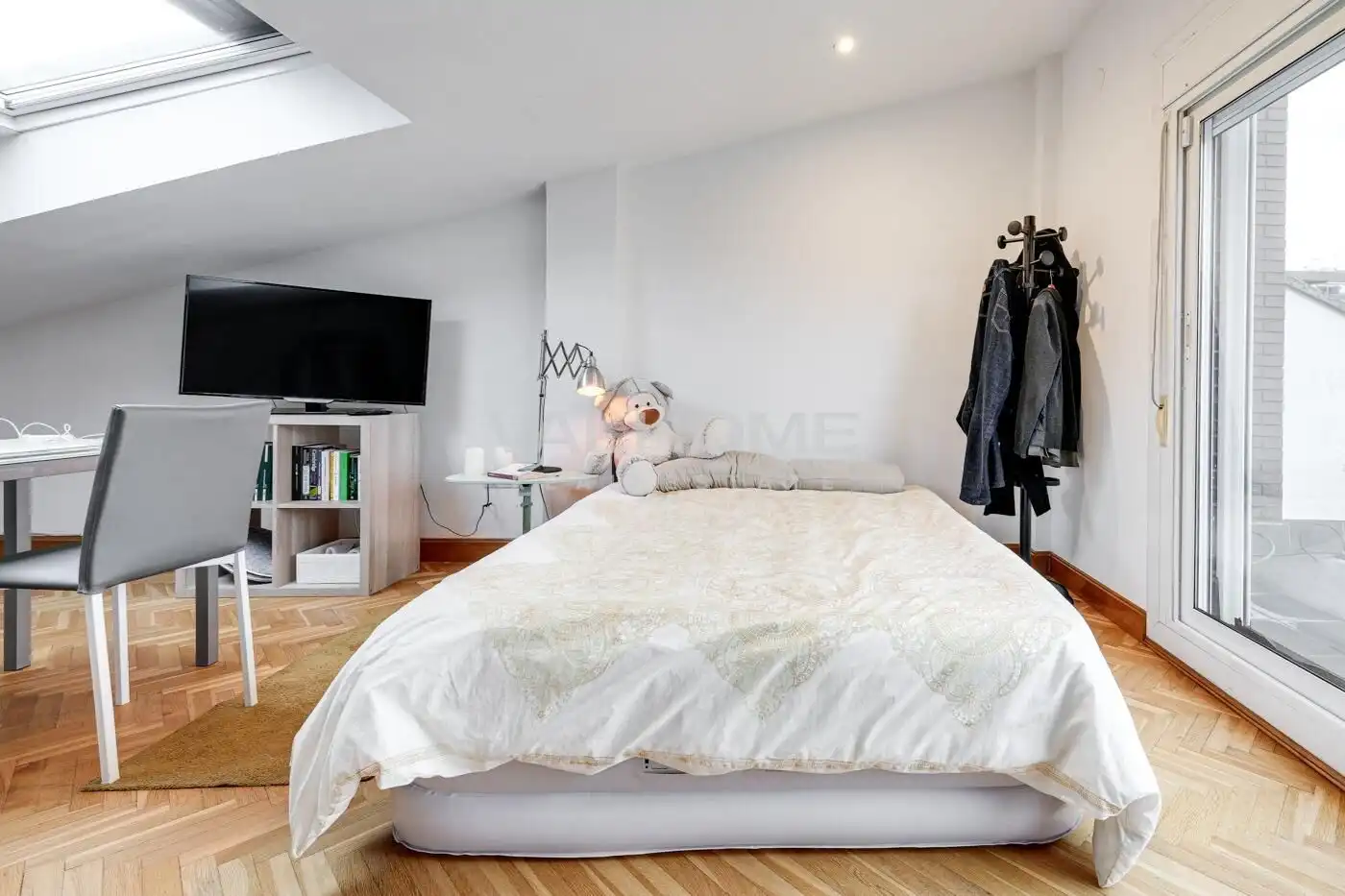 Schlafzimmer von Einfamilien-Reihenhaus zum Verkauf in Sant Cugat del Vallès mit Heizung, Privatgarten und Parkett