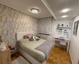 Bedroom of Apartment for sale in  Logroño  with Air Conditioner