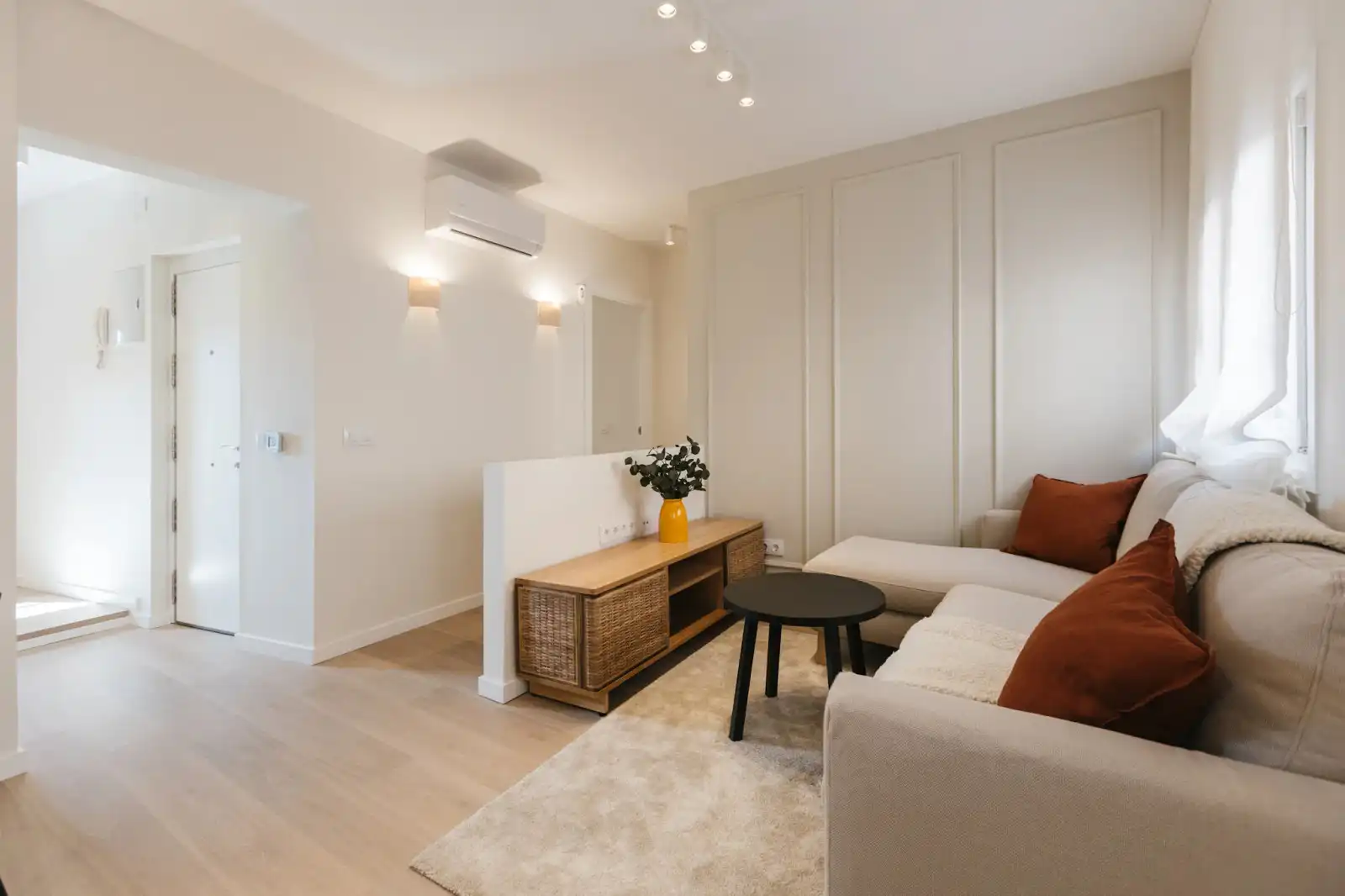 Fotografía del inmueble reportado: 2.250 €/mes — Valdeacederas, Madrid