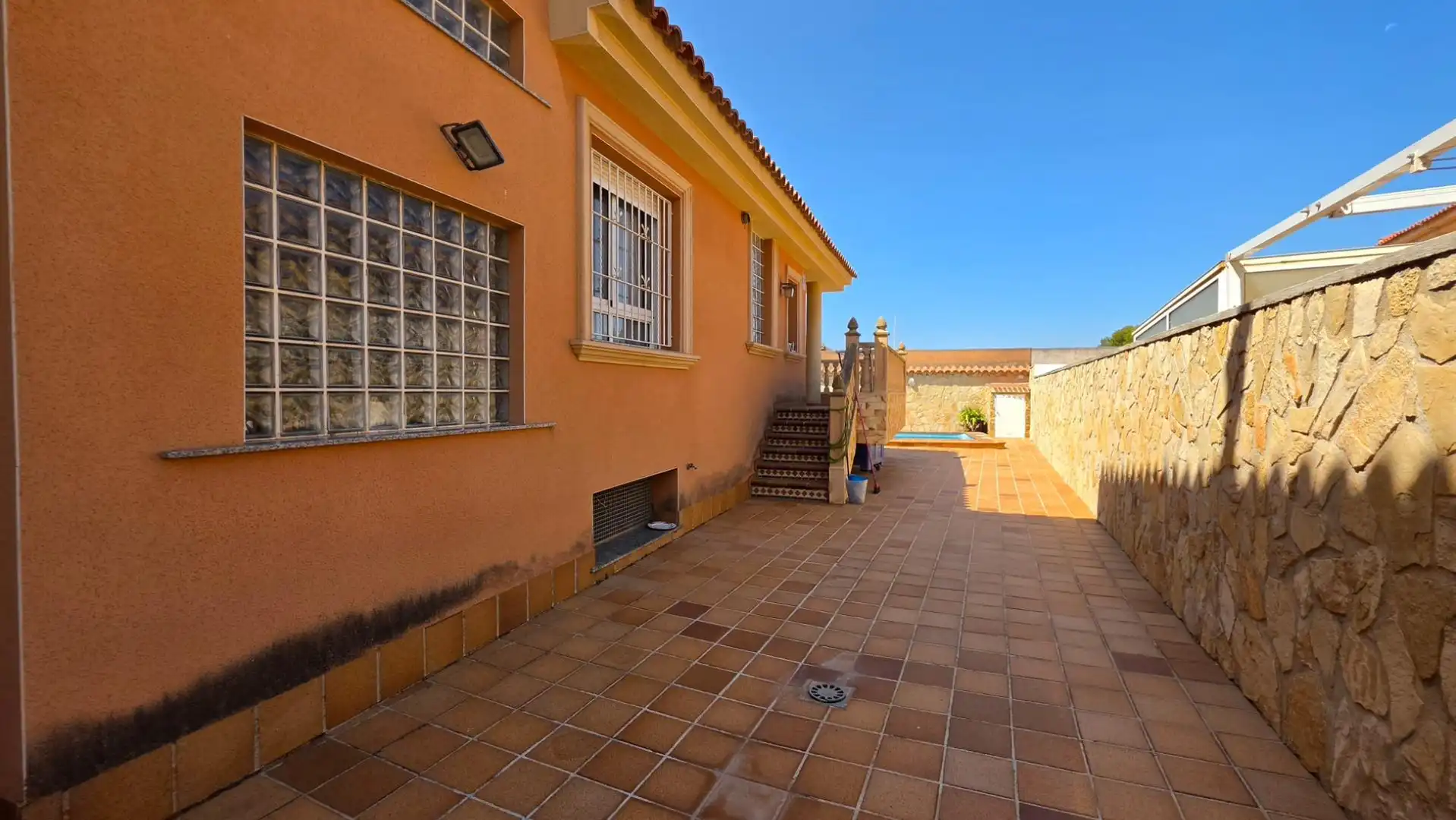Terrassa de Casa o xalet en venda en La Unión amb Aire condicionat, Jardí privat i Terrassa