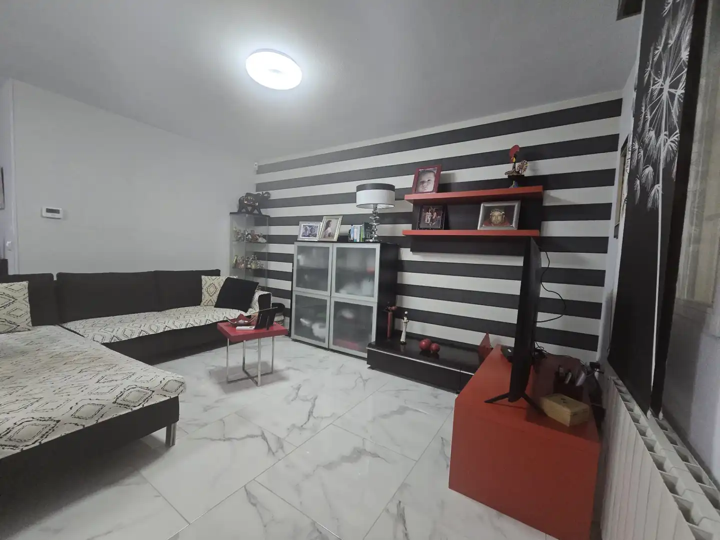 Living room of Detached homes for sale in Castellón de la Plana / Castelló de la Plana  with Air Conditioner, Heating and Parquet flooring