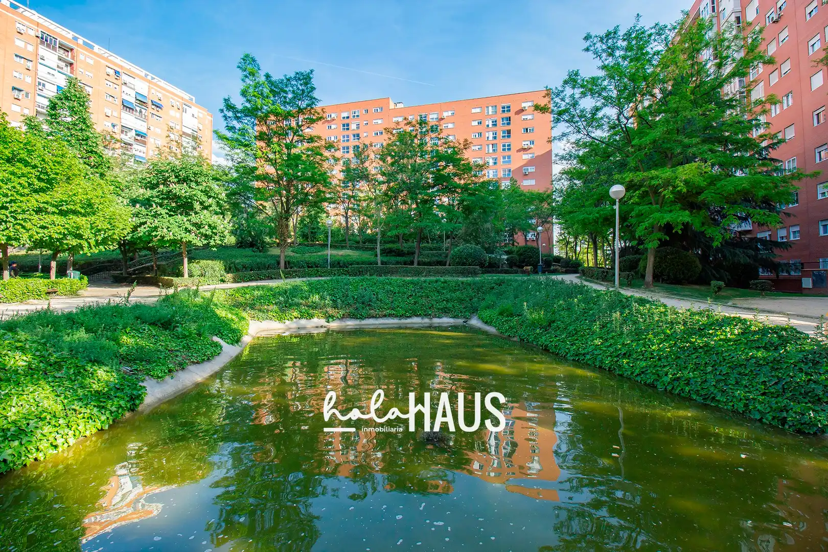 Exterior view of Flat for sale in Madrid  with Air Conditioner, Heating and Storage room