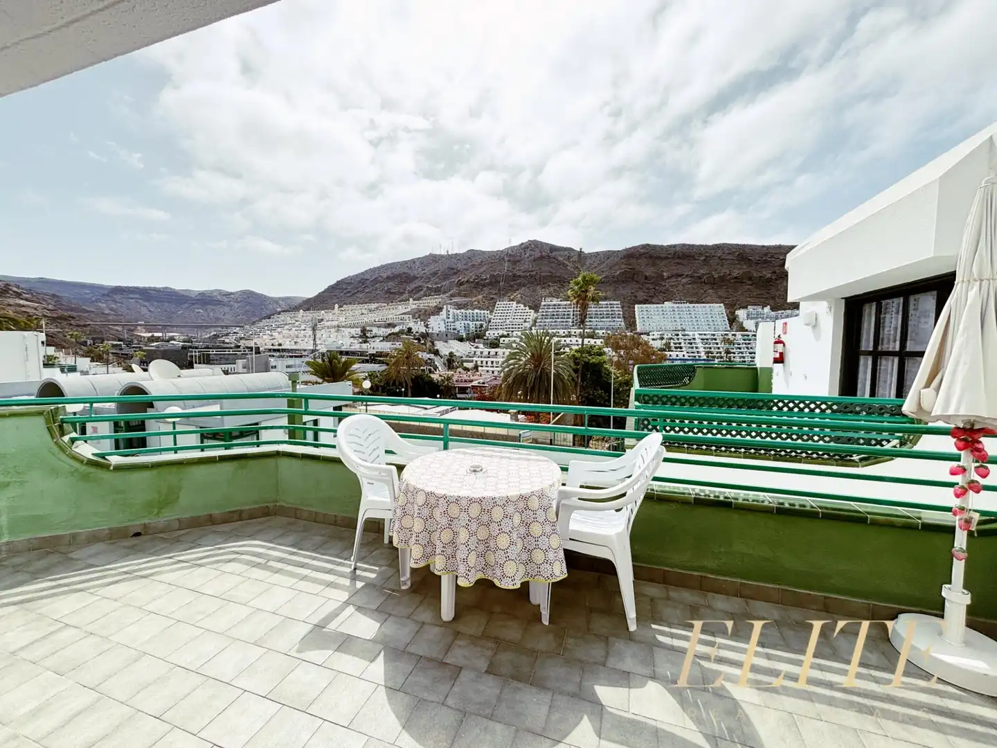 Terrassa de Apartament en venda en Mogán amb Aire condicionat, Jardí privat i Terrassa
