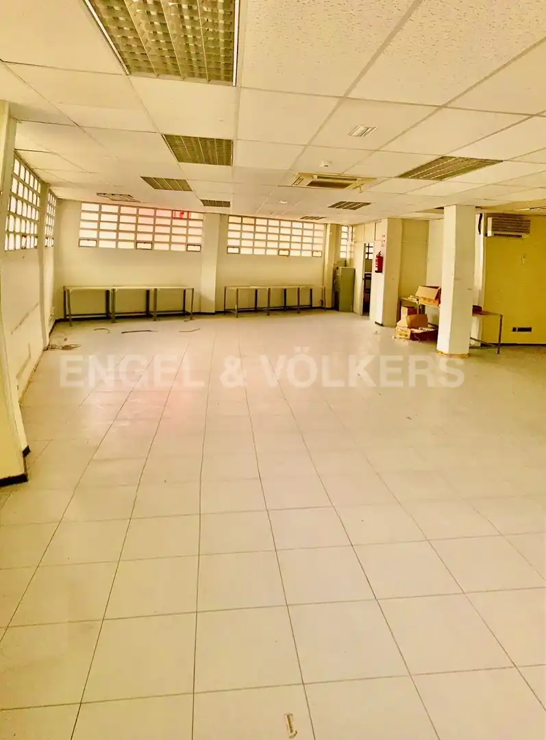 Business premises to rent in Centre, imagen 11