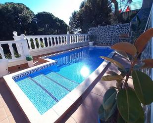 Piscina de Casa o xalet de lloguer en  Barcelona Capital amb Jardí privat i Piscina