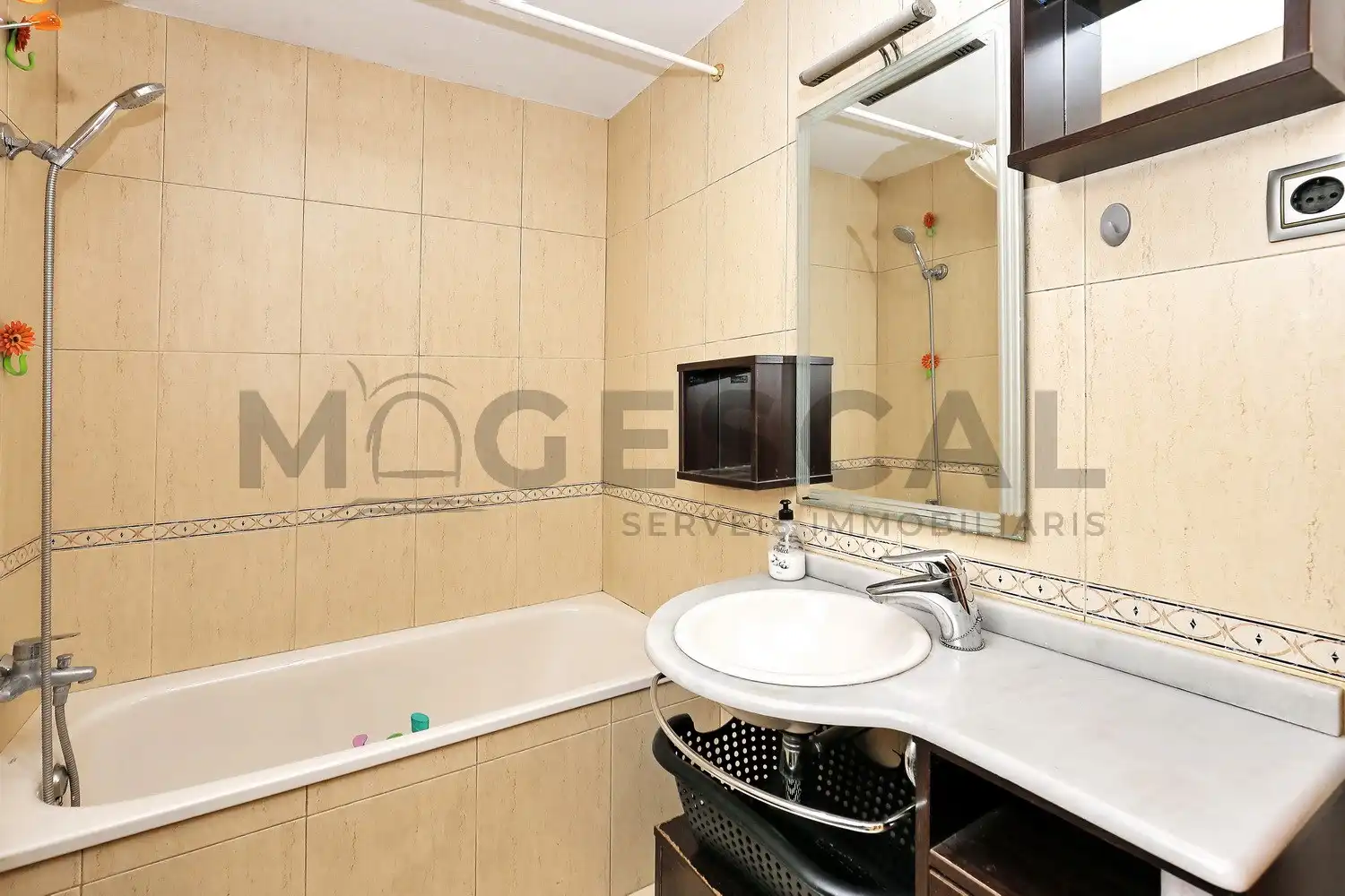Baño de Piso en venta en Sentmenat con Calefacción, Terraza y Trastero