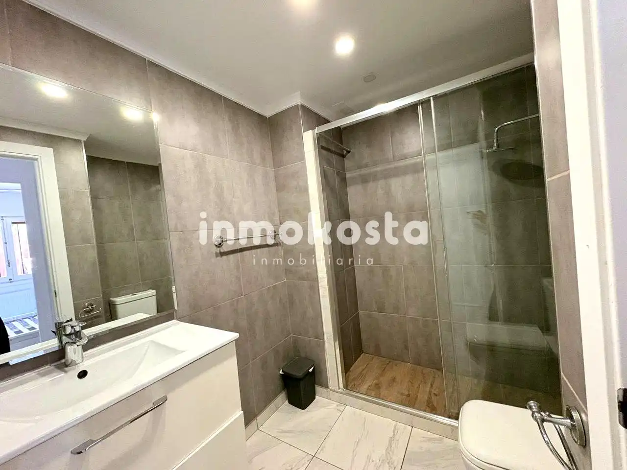 Bathroom of Detached homes for sale in L'Alfàs del Pi  with Air Conditioner, Heating and Private garden