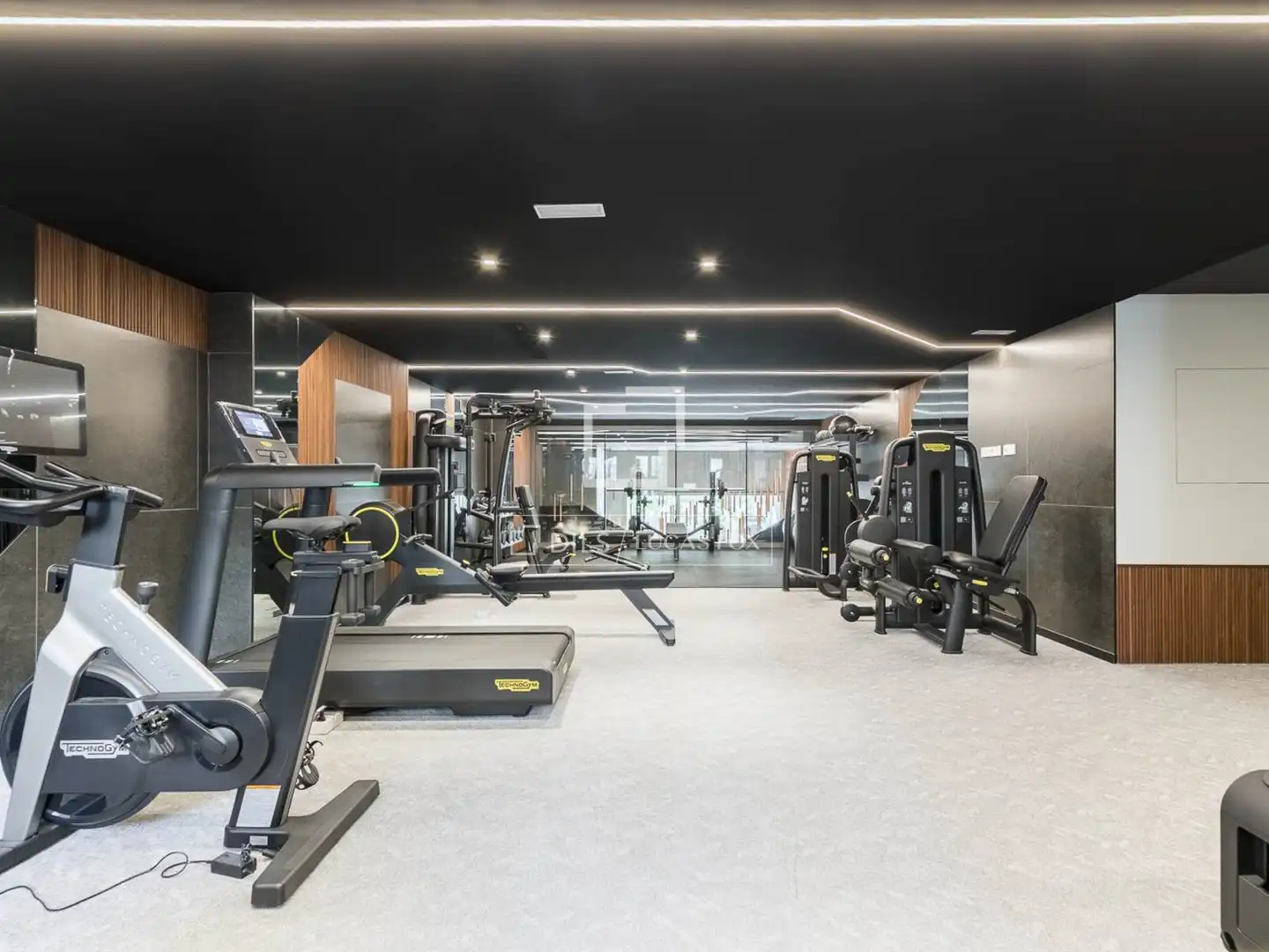Flat for sale in Barcelona  with Air Conditioner, Terrace and Swimming Pool