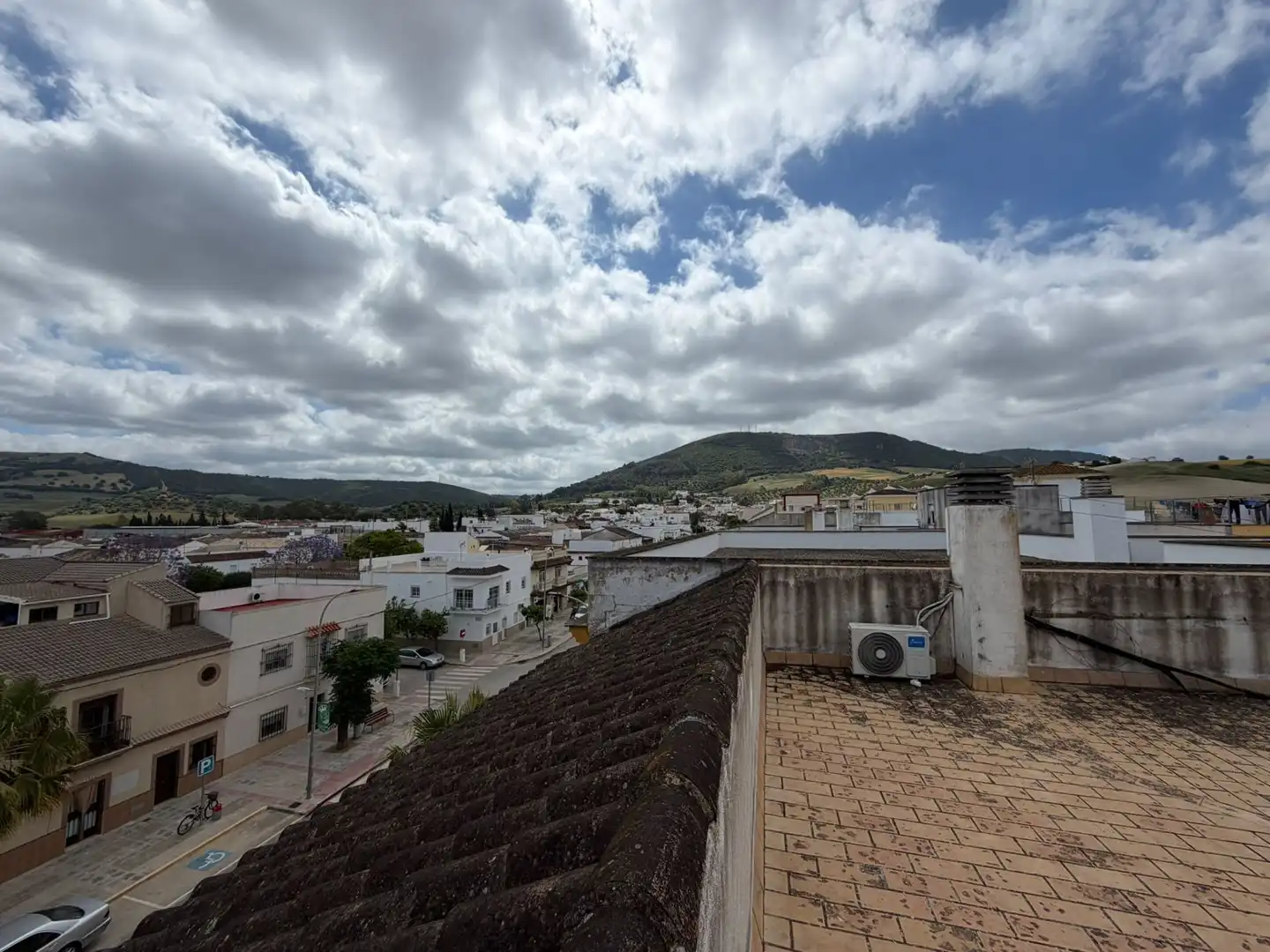 Vista exterior de Piso en venta en San José del Valle con Terraza y Amueblado