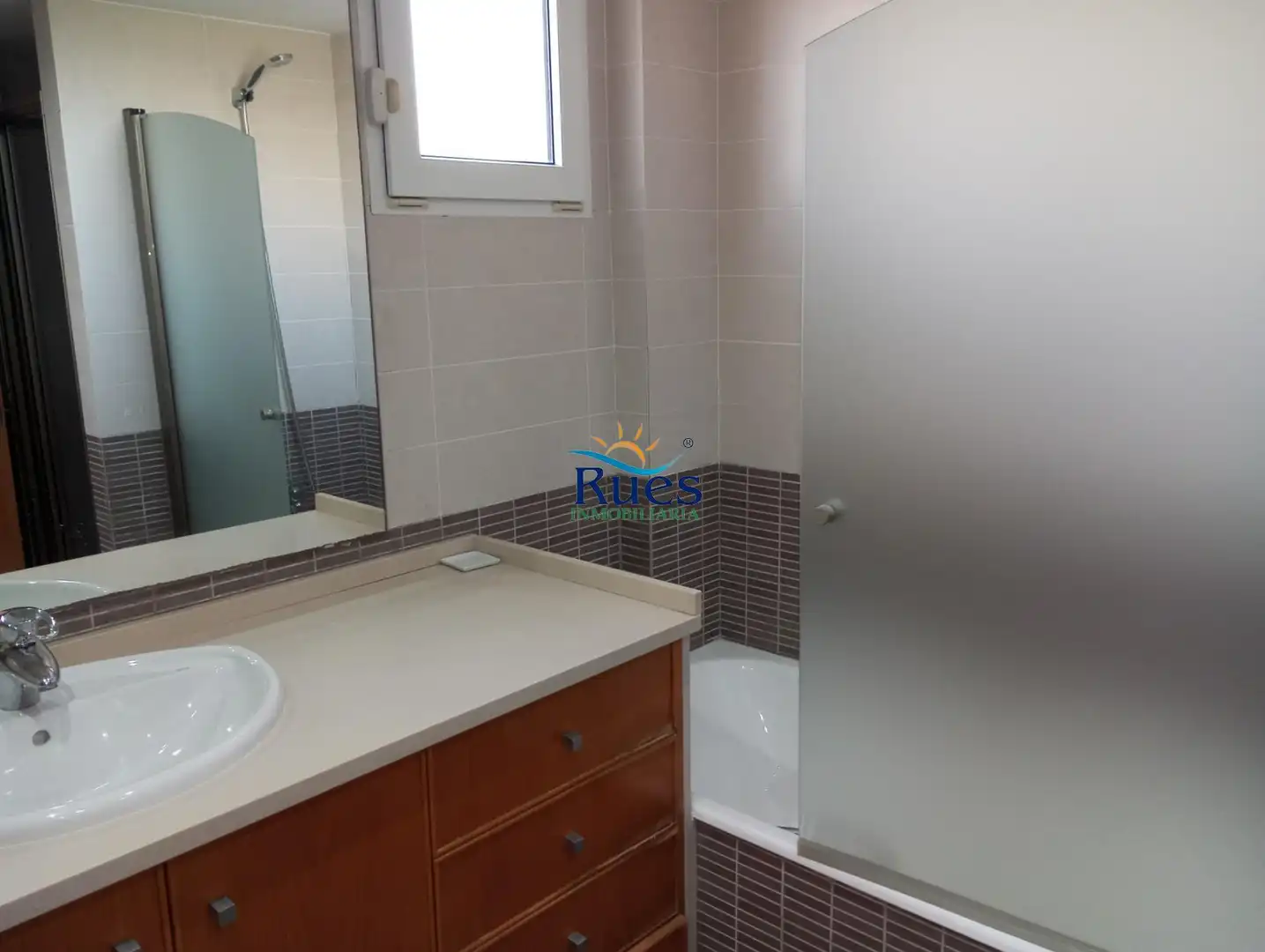 Baño de Casa o chalet en venta en Oropesa del Mar / Orpesa con Aire acondicionado, Calefacción y Jardín privado