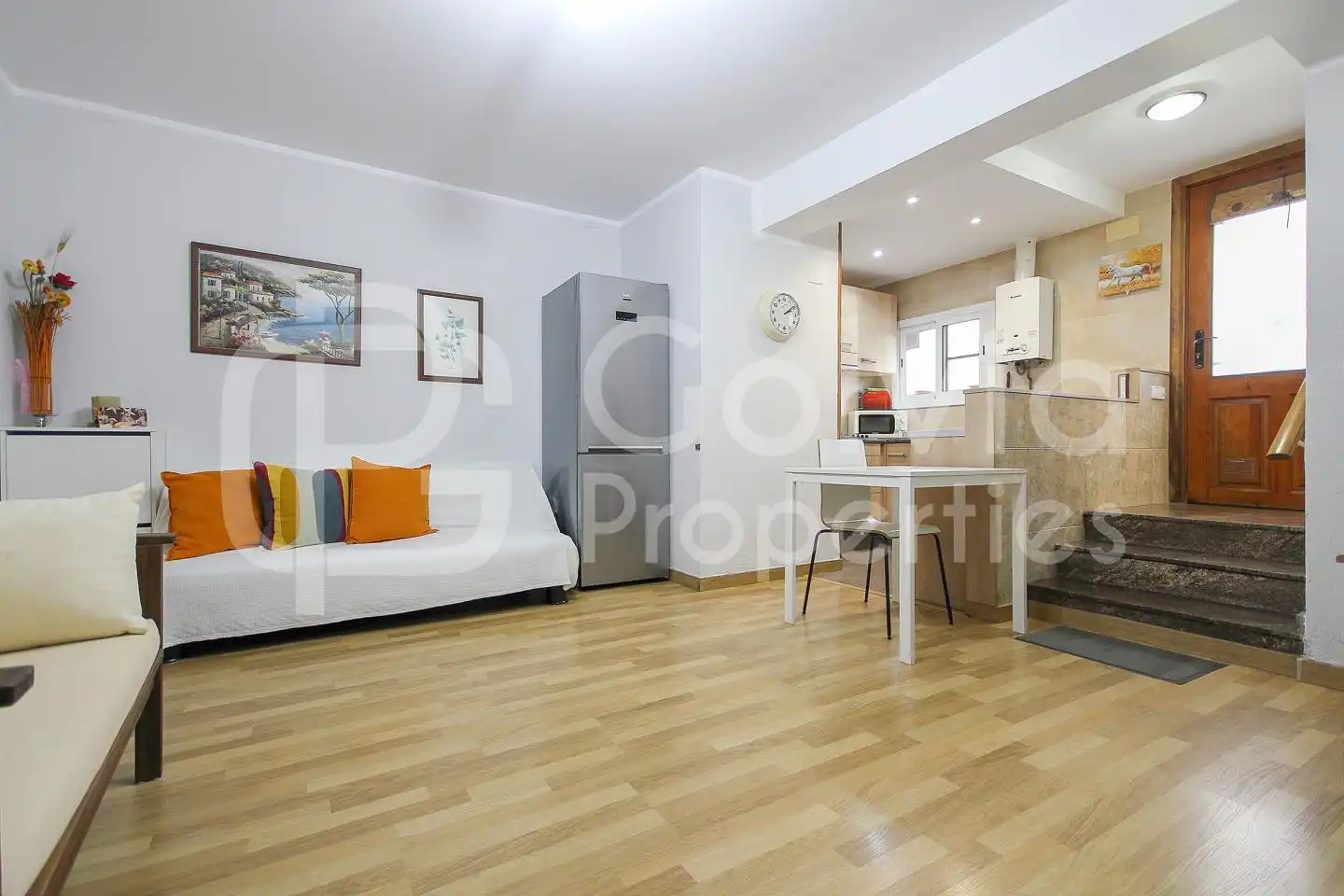Sala d'estar de Planta baixa en venda en Castelldefels amb Parquet, Terrassa i Moblat