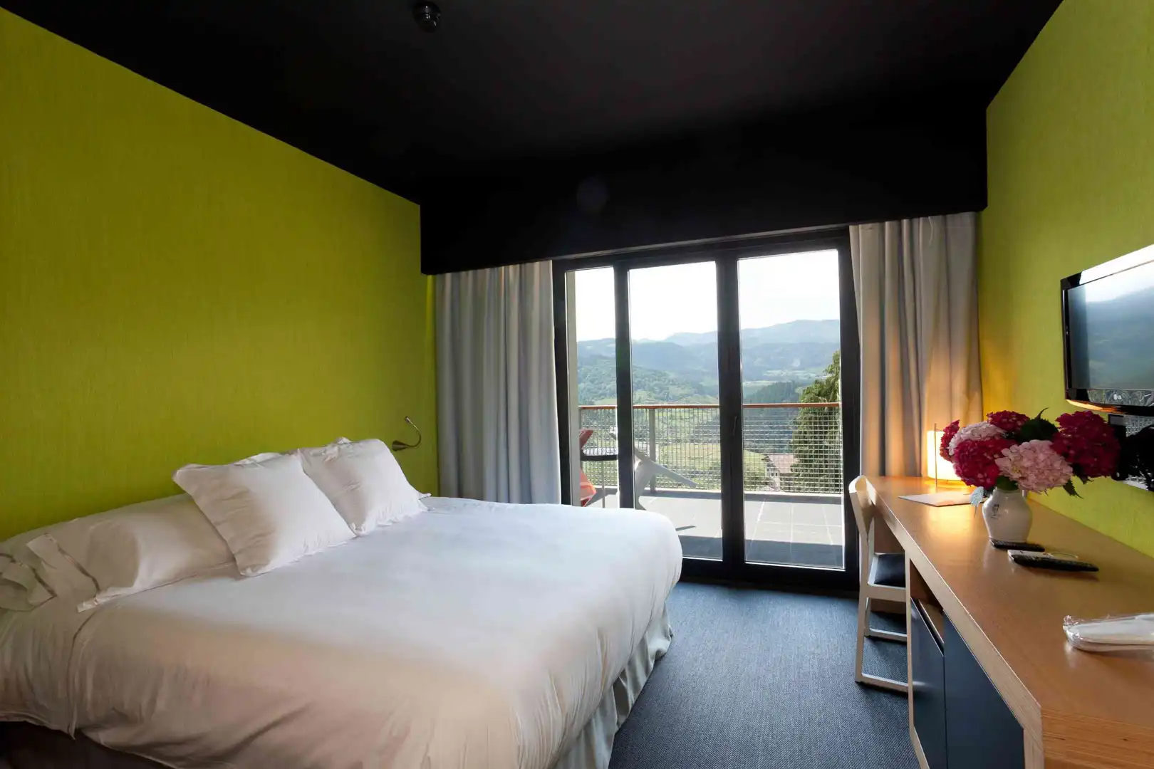 Habitación de Edificio en venta en Zeanuri