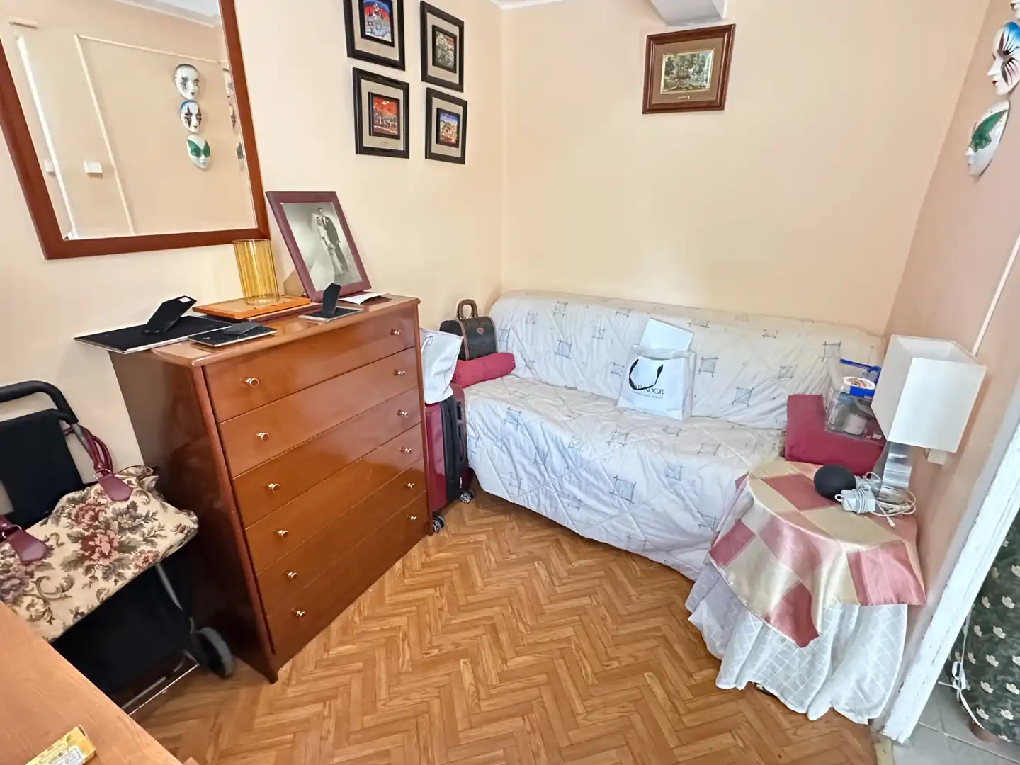 Piso en venta en Calle de Sánchez Preciado, Valdezarza