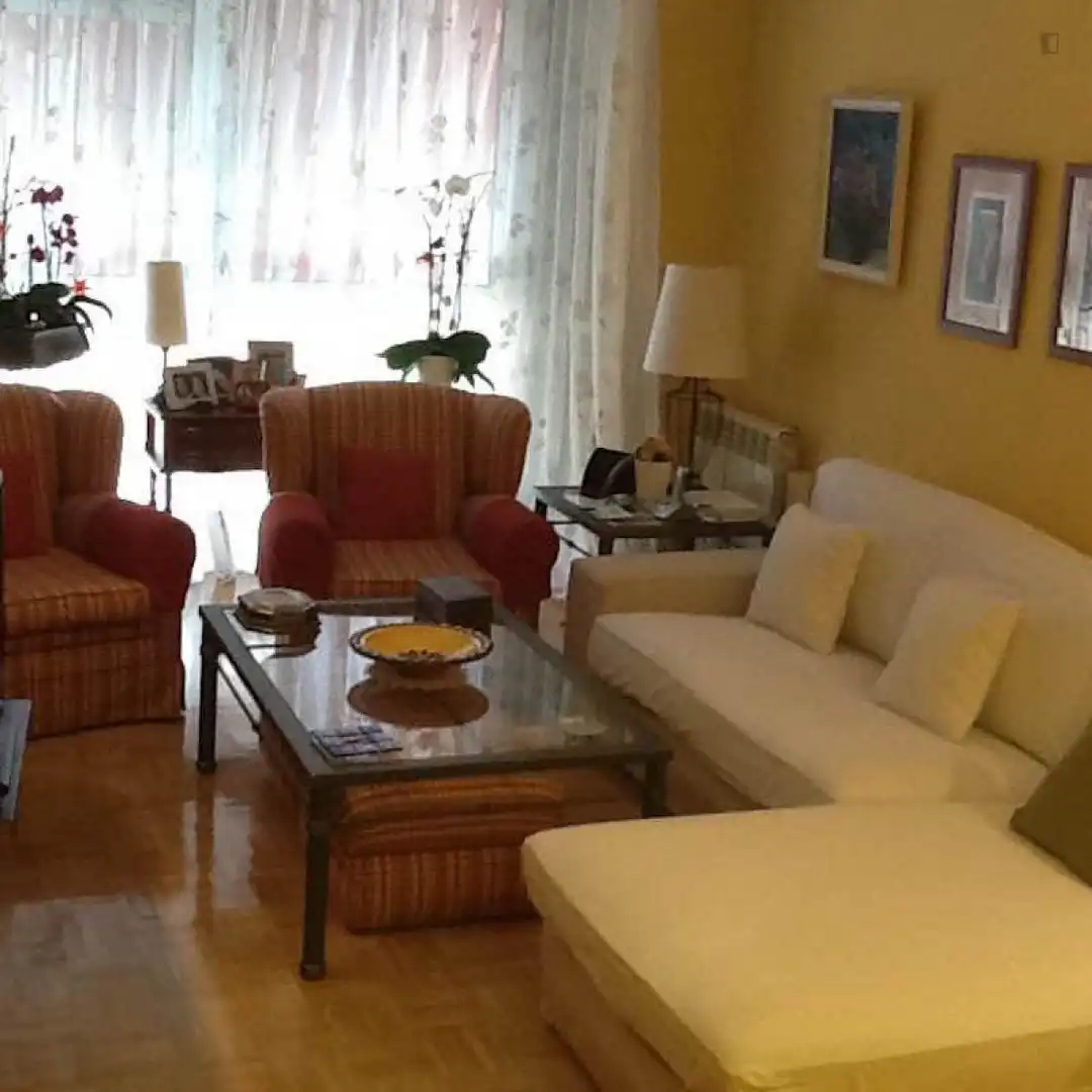 Zimmer in Conde Orgaz - Piovera