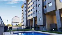 Piscina de Pis en venda en  Logroño amb Calefacció, Jardí privat i Parquet