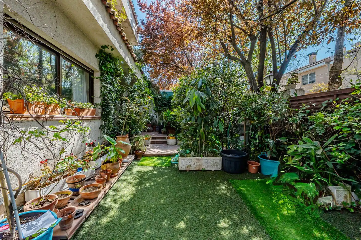 Terraza de Casa adosada en venta en Madrid con Calefacción, Jardín privado y Piscina
