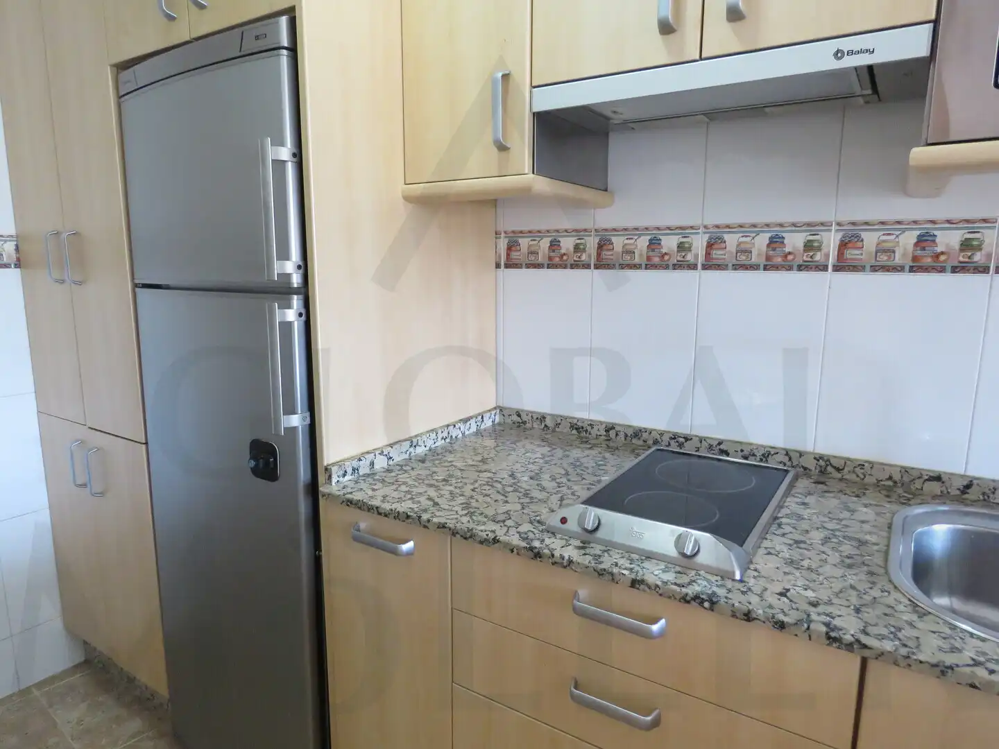 Cocina de Piso en venta en Cartagena con Aire acondicionado, Horno y Microondas