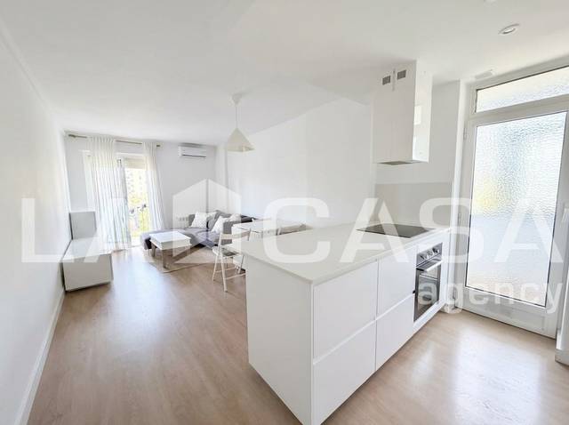 Piso en Venta en La Verneda i la Pau