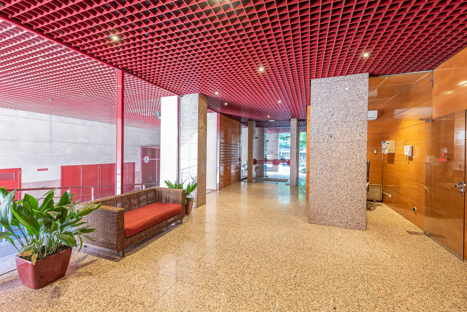 Estudio en venta en Madrid con Trastero
