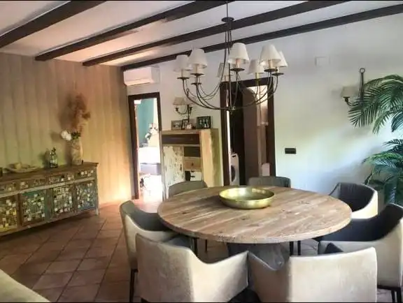 Comedor de Casa o chalet en venta en Elda con Aire acondicionado, Calefacción y Jardín privado