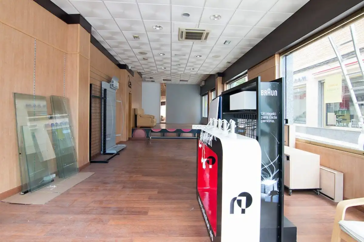 Local comercial en venda a Maracena, imagen 13
