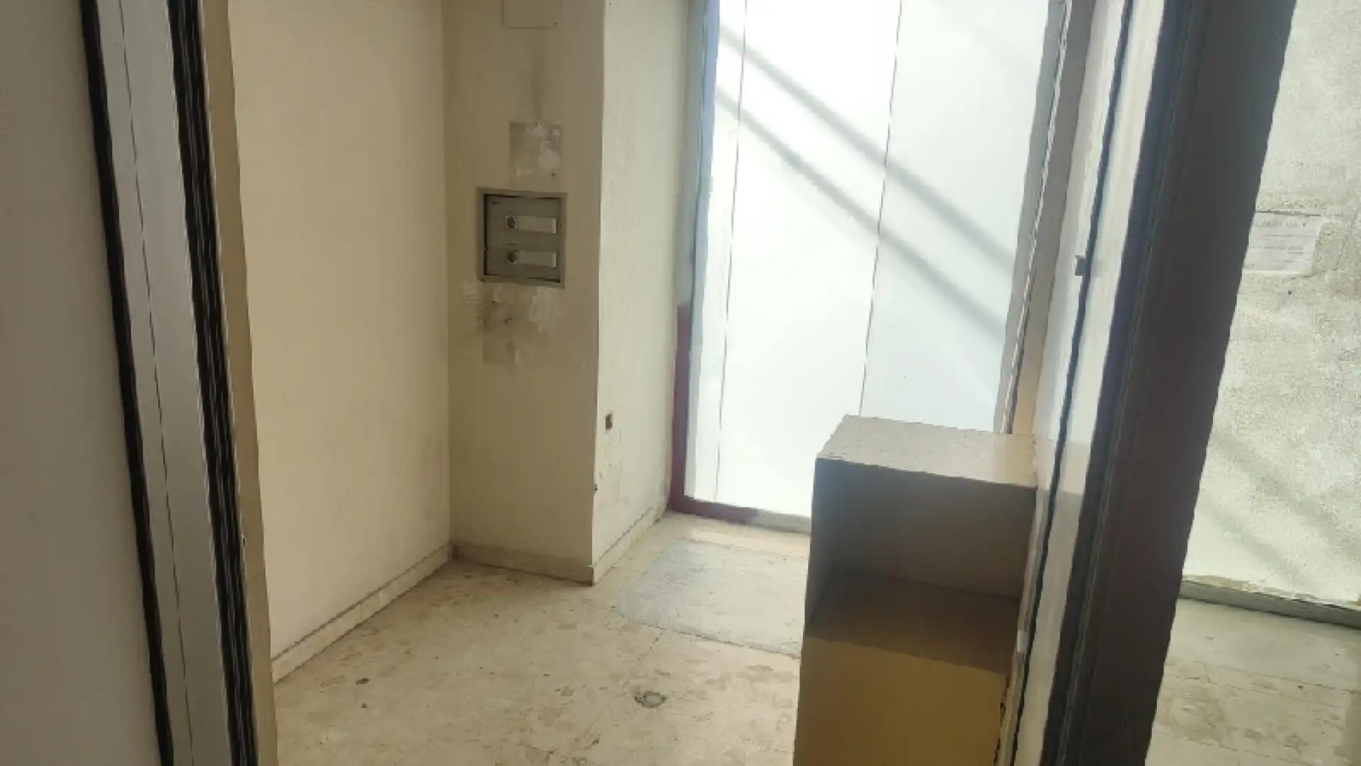 Commercial properties for rent in Aller