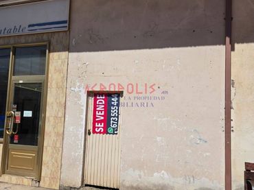 Local comercial en venda a Benavente