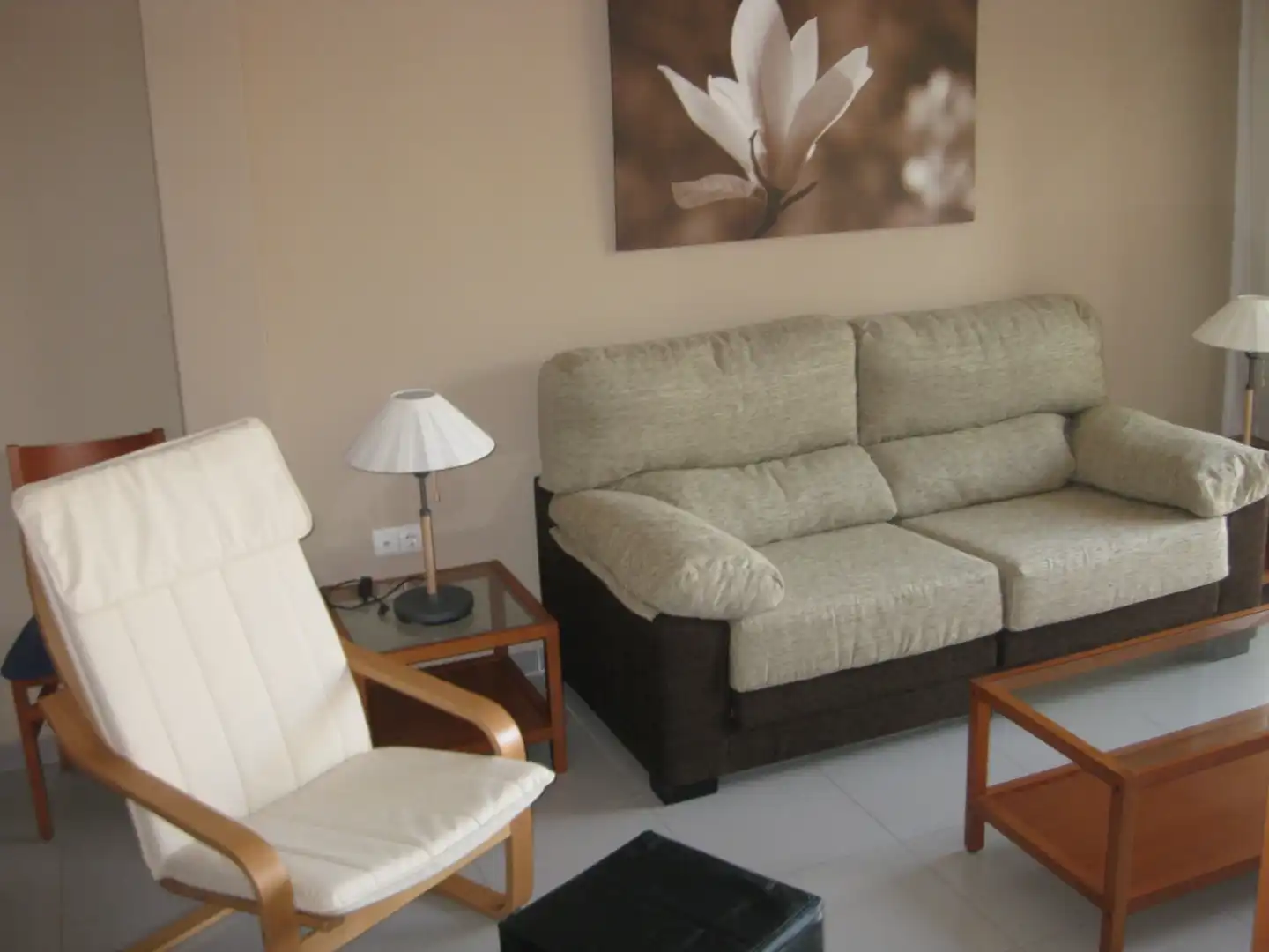 Wohnzimmer von Wohnung zur Miete in Sur
