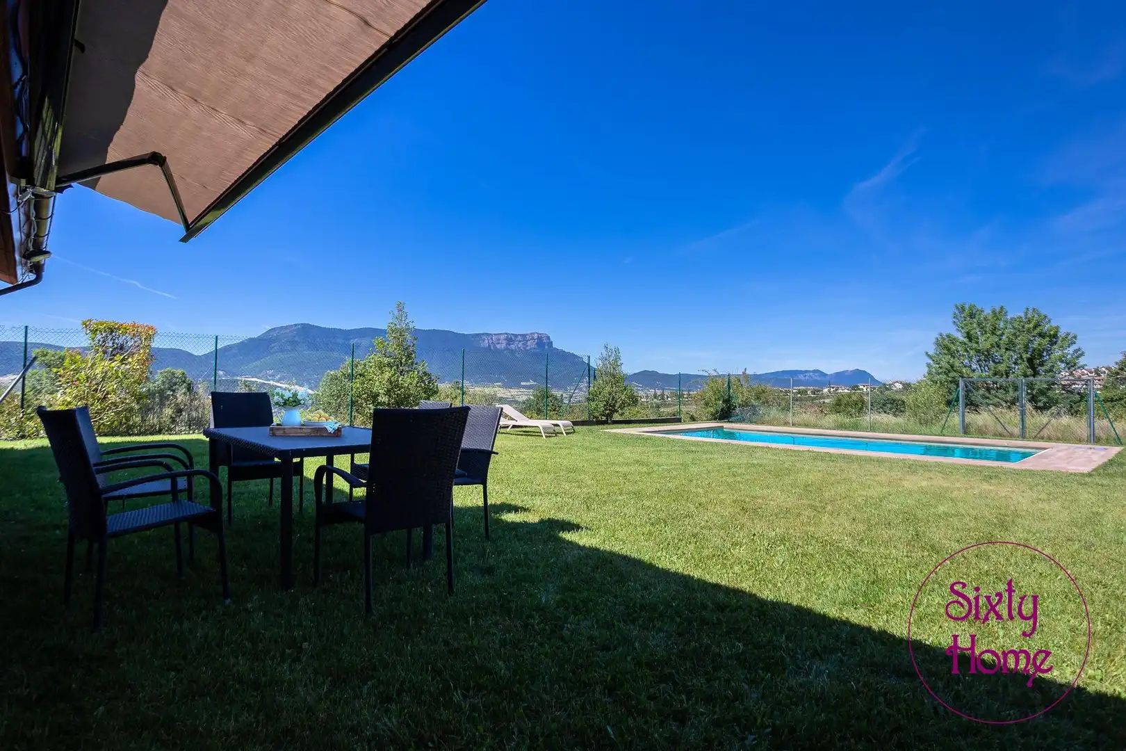 Terraza de Casa o chalet en venta en Jaca con Calefacción, Jardín privado y Parquet