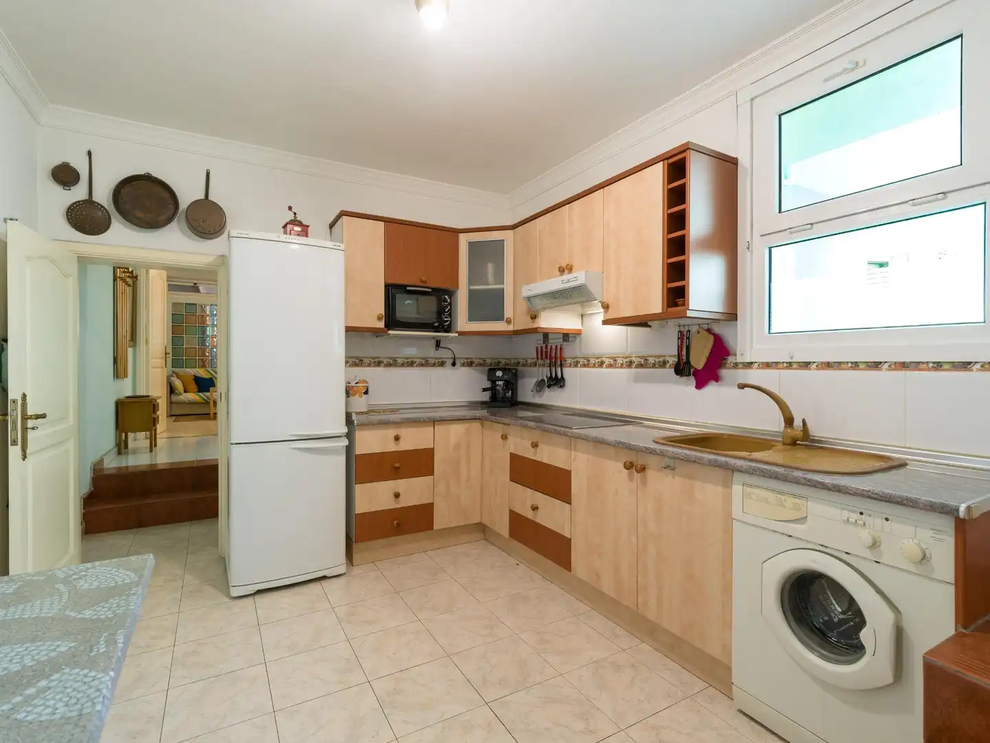 Cuina de Casa o xalet en venda en San Bartolomé de Tirajana amb Aire condicionat, Jardí privat i Terrassa