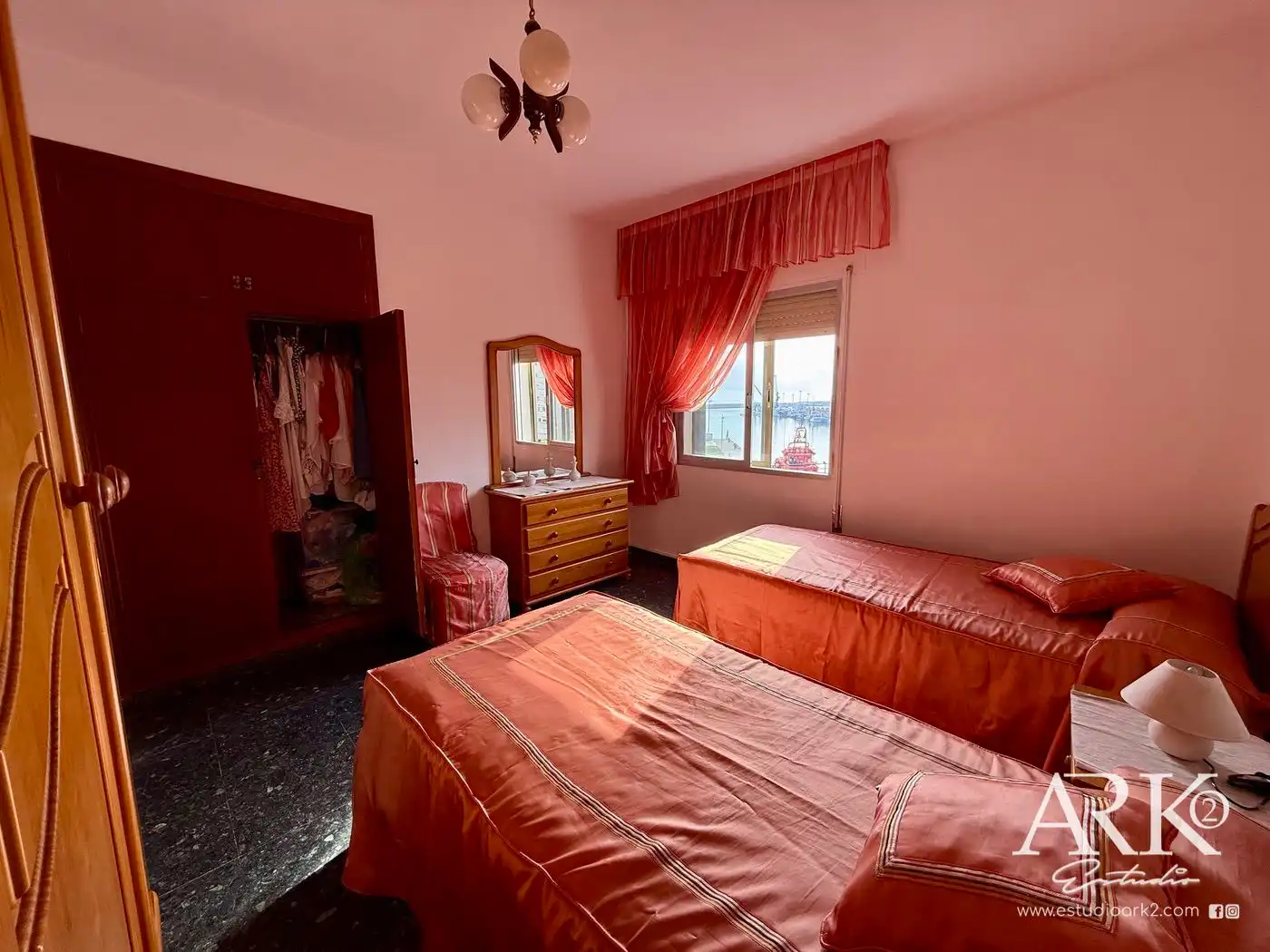 Habitación de Piso en venta en Gandia con Amueblado, Lavadora y Balcón