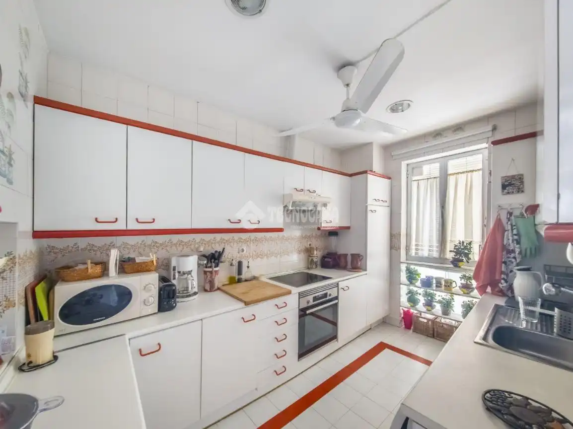 Küche von Wohnung zum Verkauf in Madrid mit Klimaanlage, Heizung und Terrasse