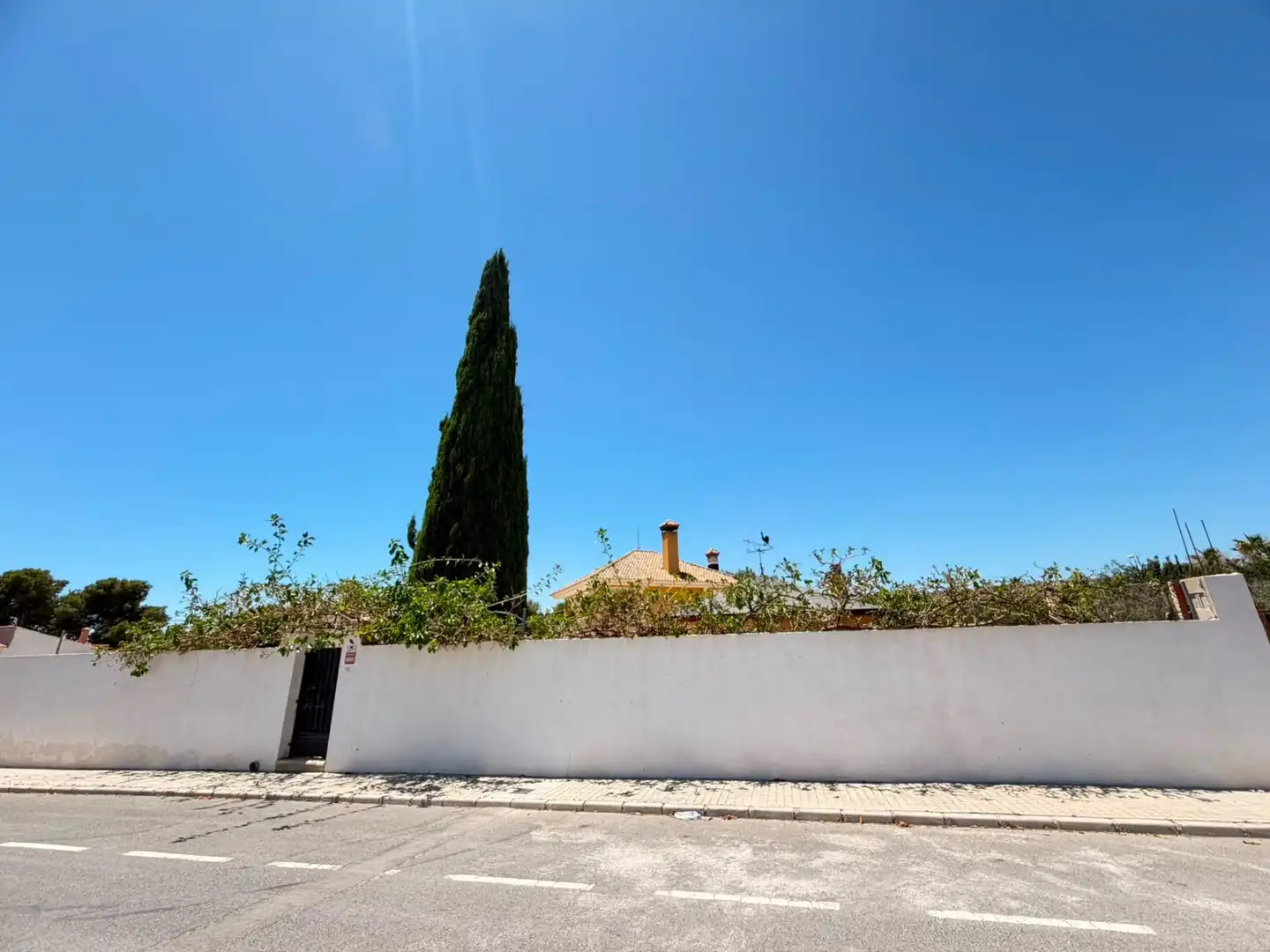 Vista exterior de Casa o xalet en venda en Mutxamel amb Terrassa i Piscina