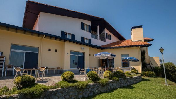 Exterior view of House or chalet for sale in Ea  with Heating, Private garden and Terrace