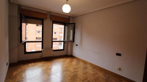 Foto 4 de Piso de alquiler en Quintana, Fontán, Asturias