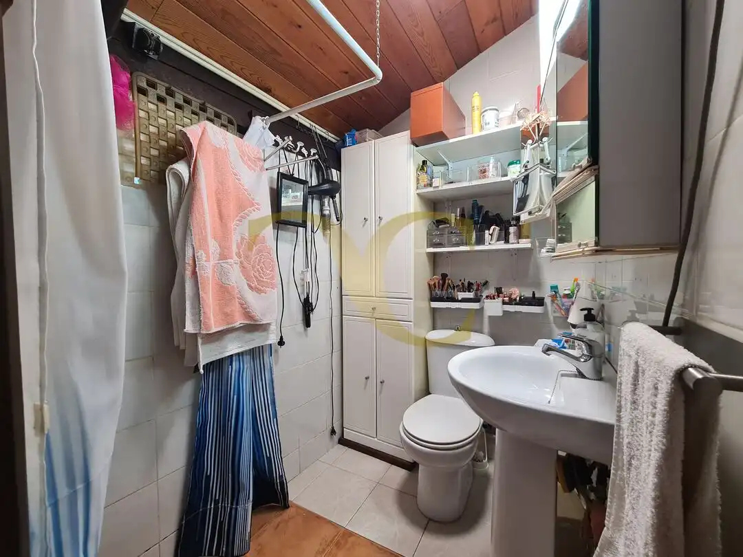 Bany de Casa o xalet en venda en Peñamellera Alta amb Calefacció, Jardí privat i Terrassa